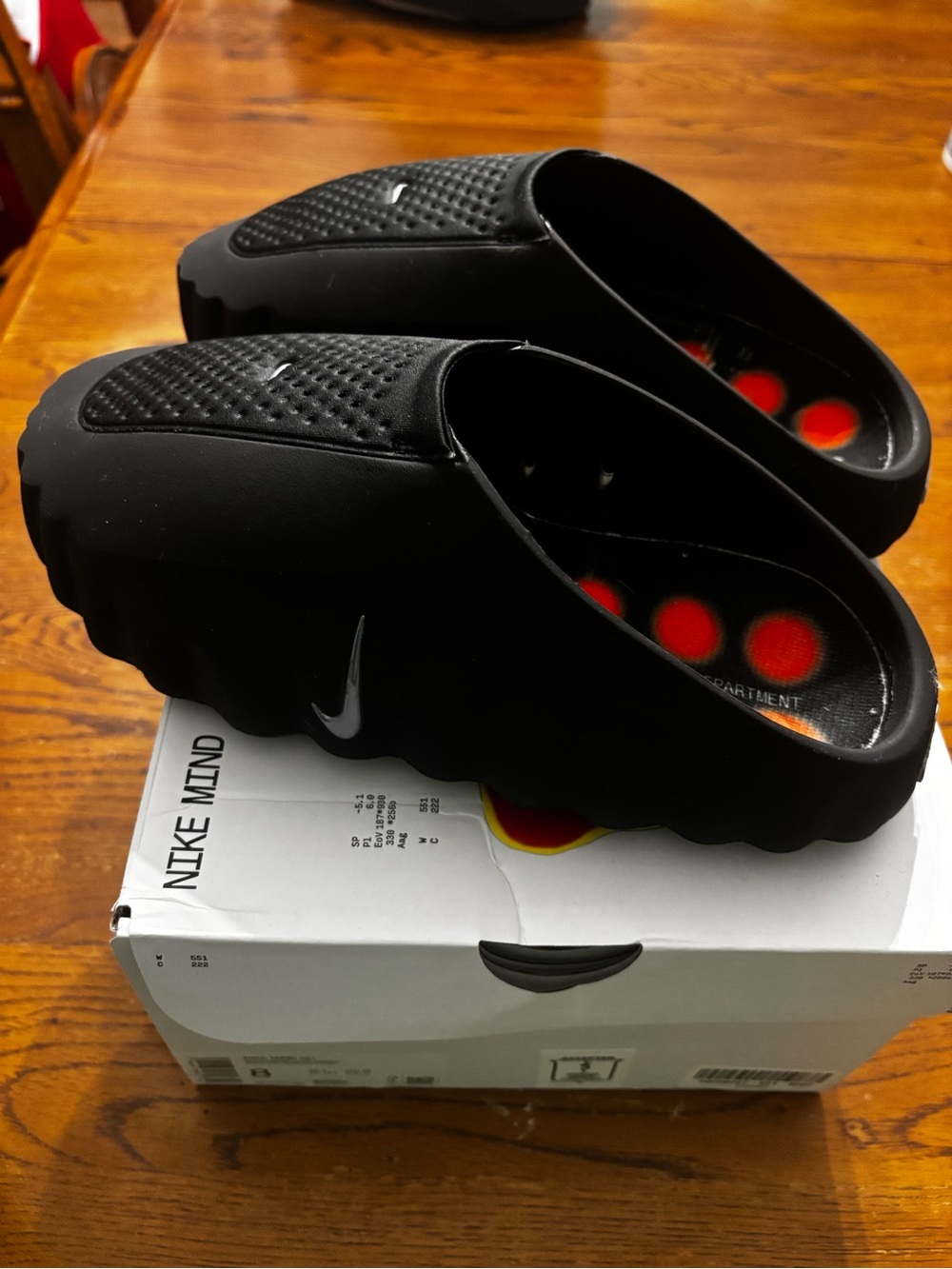 Nike Mind 001